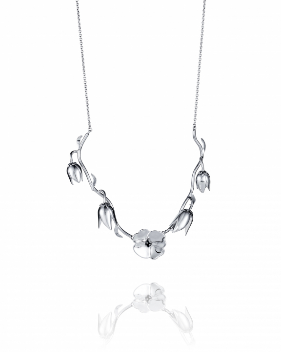 Helleborus Collier Silver i gruppen Halsband / Silverhalsband hos SCANDINAVIAN JEWELRY DESIGN (10-100-02347-4045)