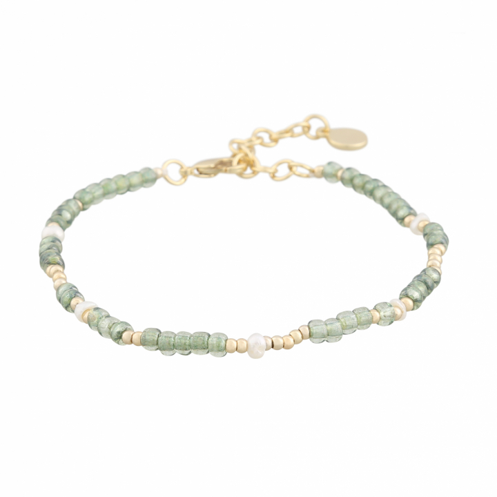 Capri pearl brace gold green i gruppen Armband / Guldarmband hos SCANDINAVIAN JEWELRY DESIGN (1274-3400-397-ONE)