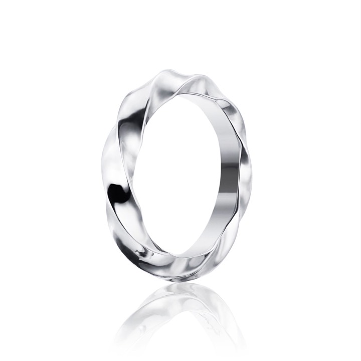 Viking Wide Ring Silver i gruppen Ringar / Silverringar hos SCANDINAVIAN JEWELRY DESIGN (13-100-00979)