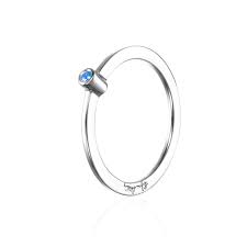Micro Blink Ring - Blue Topaz Silver i gruppen Ringar / Silverringar hos SCANDINAVIAN JEWELRY DESIGN (13-100-02423)
