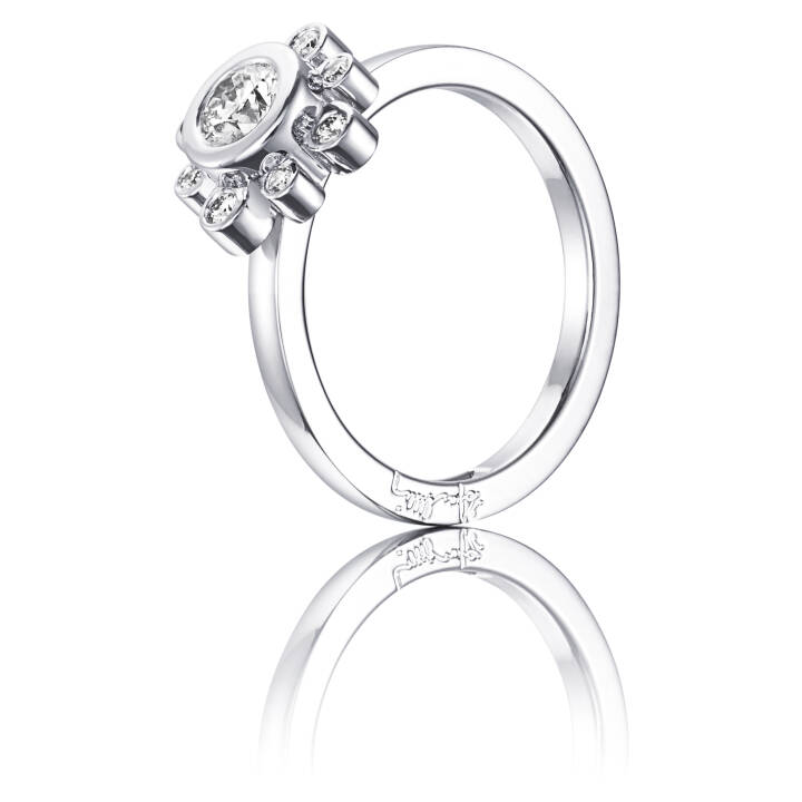 Sweet Hearts Crown 0.30 ct diamant Ring Vitguld i gruppen Ringar / Vitguldsringar hos SCANDINAVIAN JEWELRY DESIGN (13-102-01161)