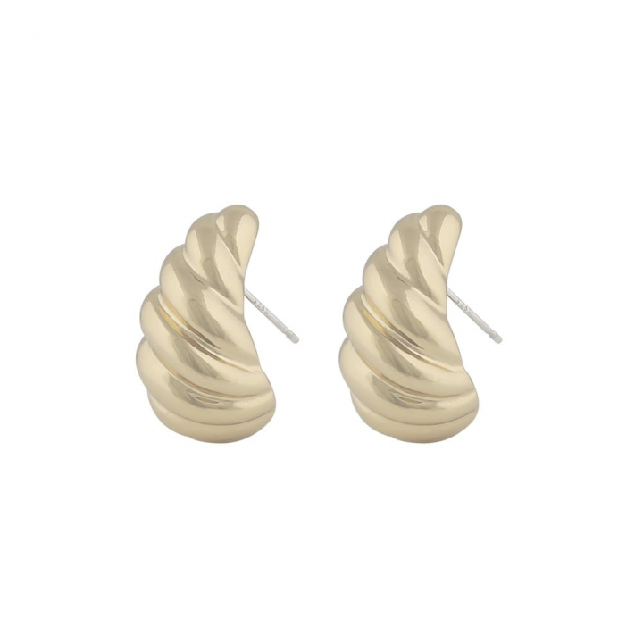 Yenni twist small ear guld i gruppen  hos SCANDINAVIAN JEWELRY DESIGN (1302-6800-257)