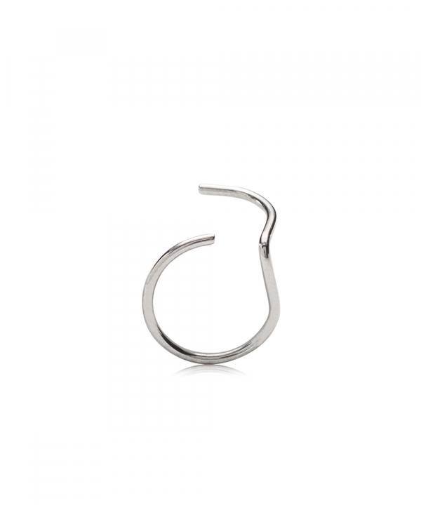 Product Image for BLOMDAHL Nose Ring 10 mm Right Natural Titanium