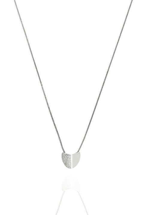 Roof small pendant halsband Silver 40-45 cm i gruppen Halsband / Silverhalsband hos SCANDINAVIAN JEWELRY DESIGN (1722110001)