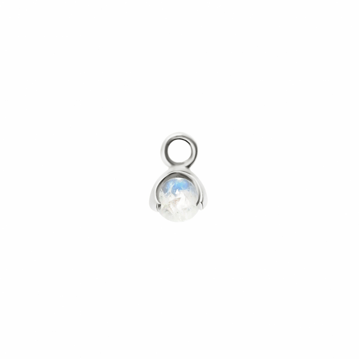 CU JEWELLERY Letters stone 6 moonstone pend silver