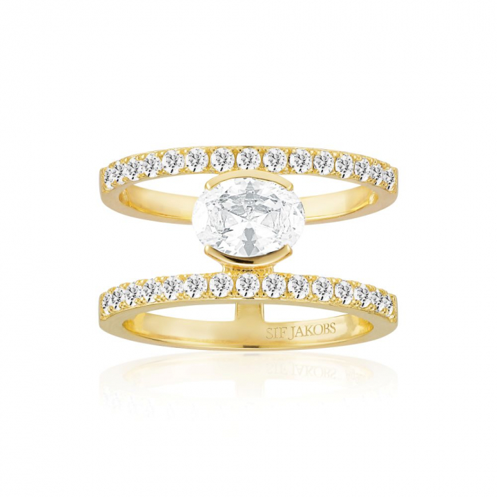 Ellisse Carezza Grande - 18k guldpläterad, med vita zirkoner Ring i gruppen Ringar / Guldringar hos SCANDINAVIAN JEWELRY DESIGN (SJ-R2358-CZ-YG)