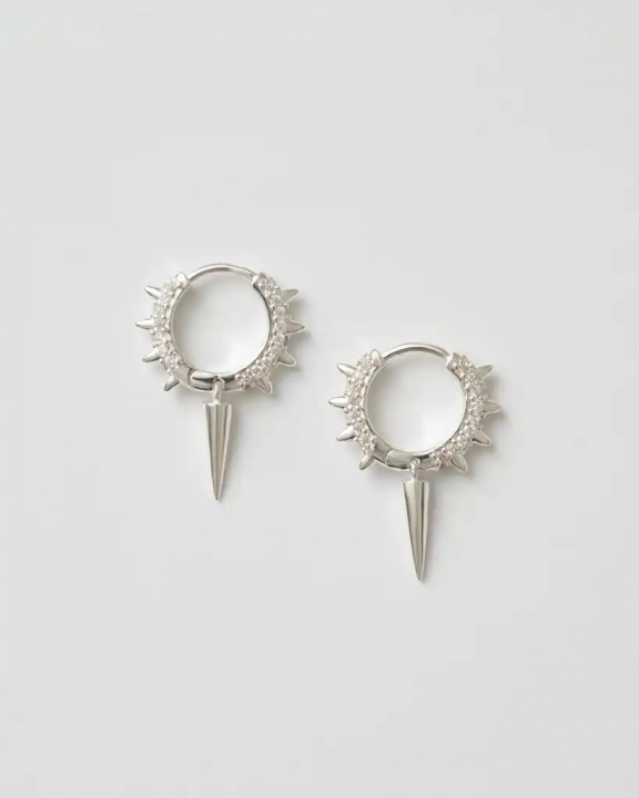 Maria Signuature Hoop Silver i gruppen Örhängen / Silverörhängen hos SCANDINAVIAN JEWELRY DESIGN (SW-MSH-S-V)