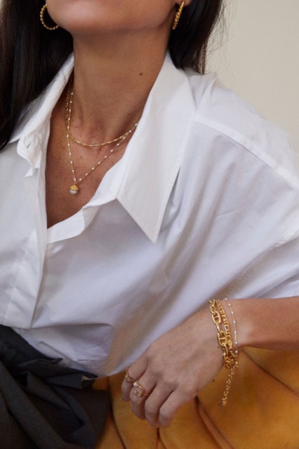 Letters beaded halsband 40-45 white Guld