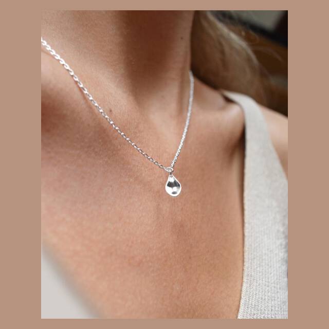 Gaias Grace drop halsband silver