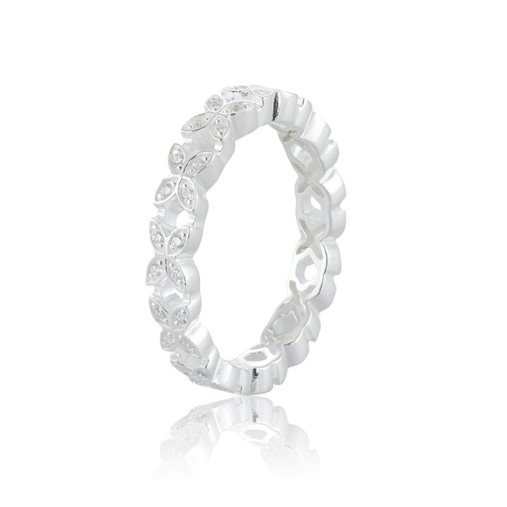 Sparkling ellipse mini Ring Silver i gruppen Ringar / Silverringar hos SCANDINAVIAN JEWELRY DESIGN (s223-R)