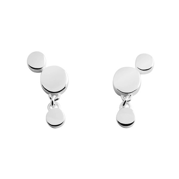 Dot: triple studs i gruppen Örhängen / Silverörhängen hos SCANDINAVIAN JEWELRY DESIGN (s233)