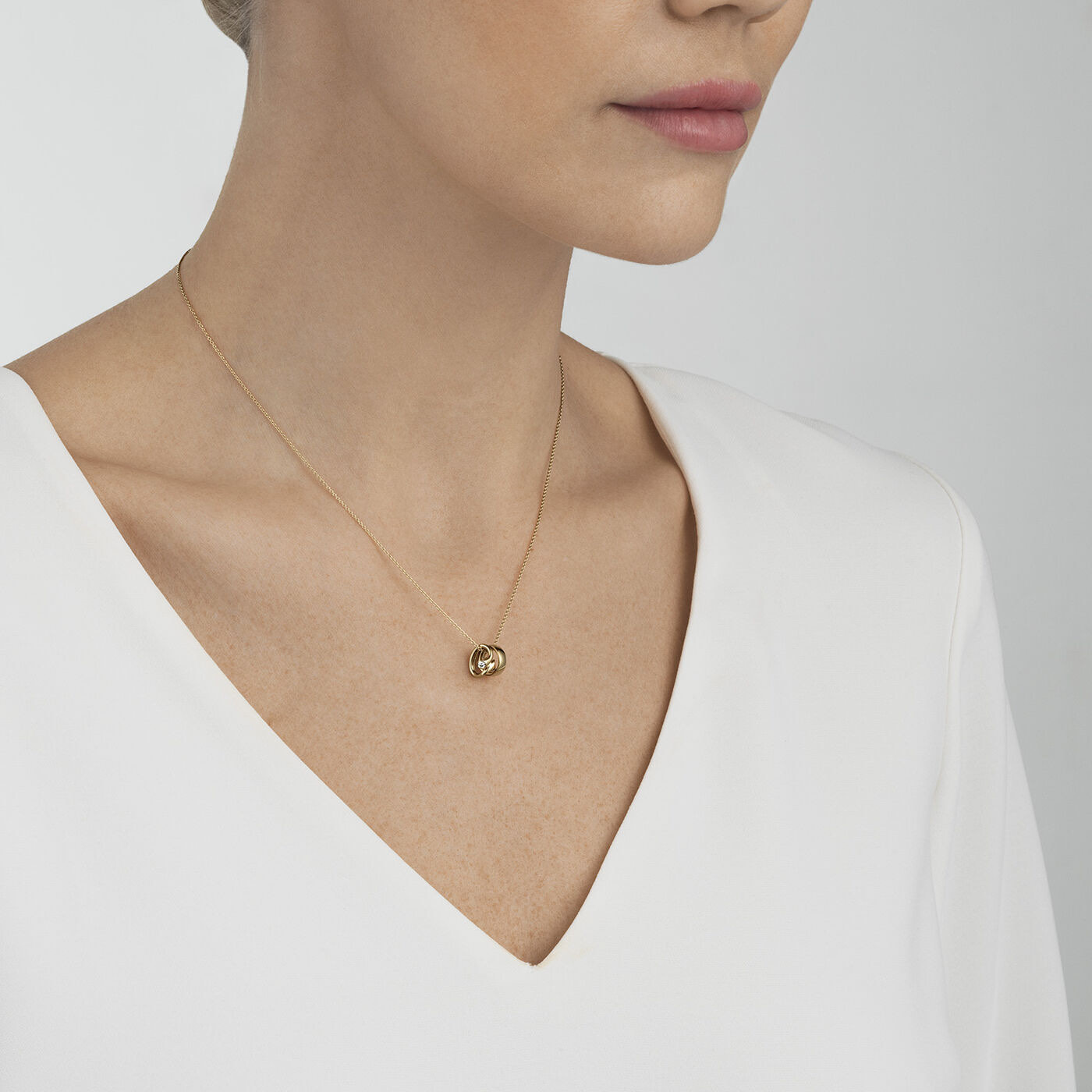 MAGIC CHARM Hängsmycke Guld 2 DiamantS 0.06 ct