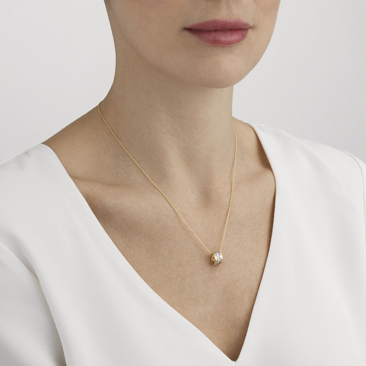 FUSION Hängsmycke Guld Vitguld Roséguld CENTRE PAVÉ 0.19 ct