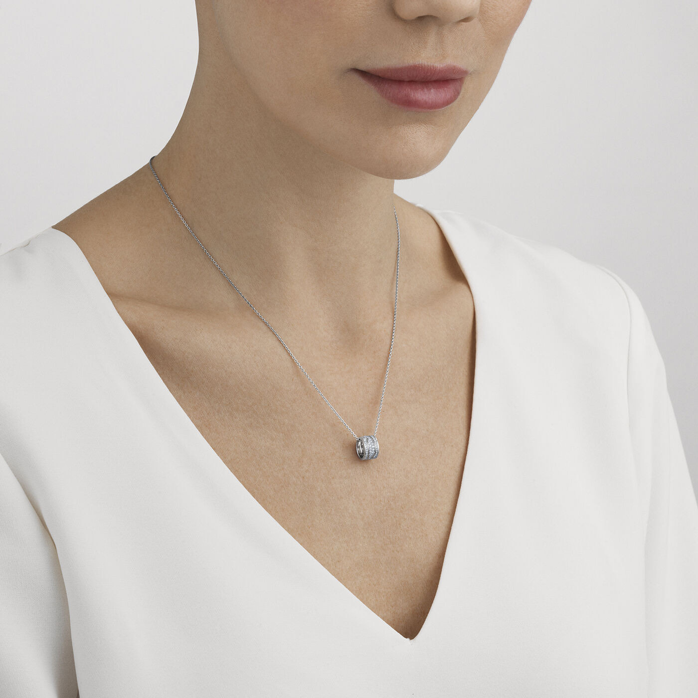 FUSION Hängsmycke Vitguld FULL PAVÉ 0.35 CT