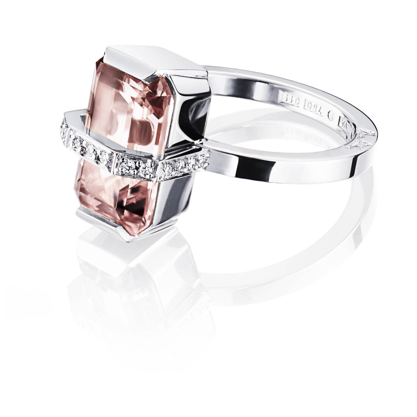 Little Bend Over - Morganite Ring Vitguld