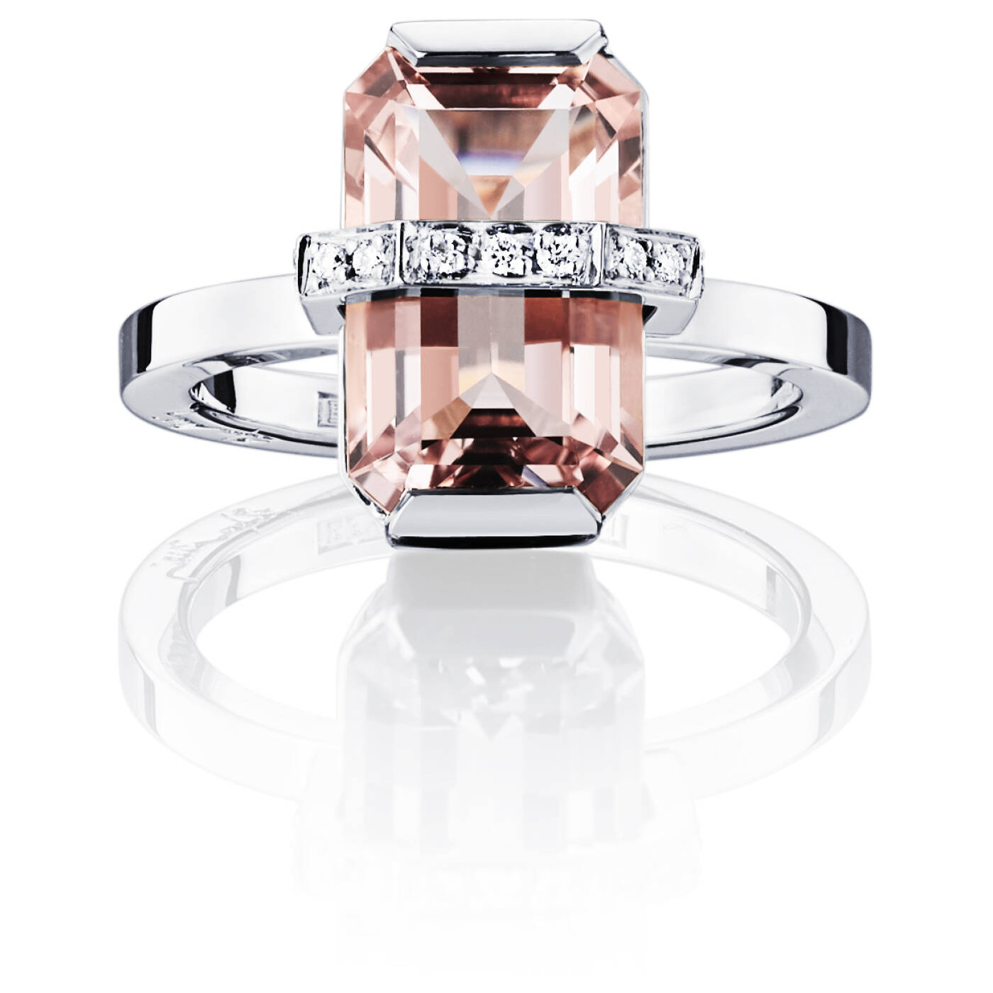 Little Bend Over - Morganite Ring Vitguld