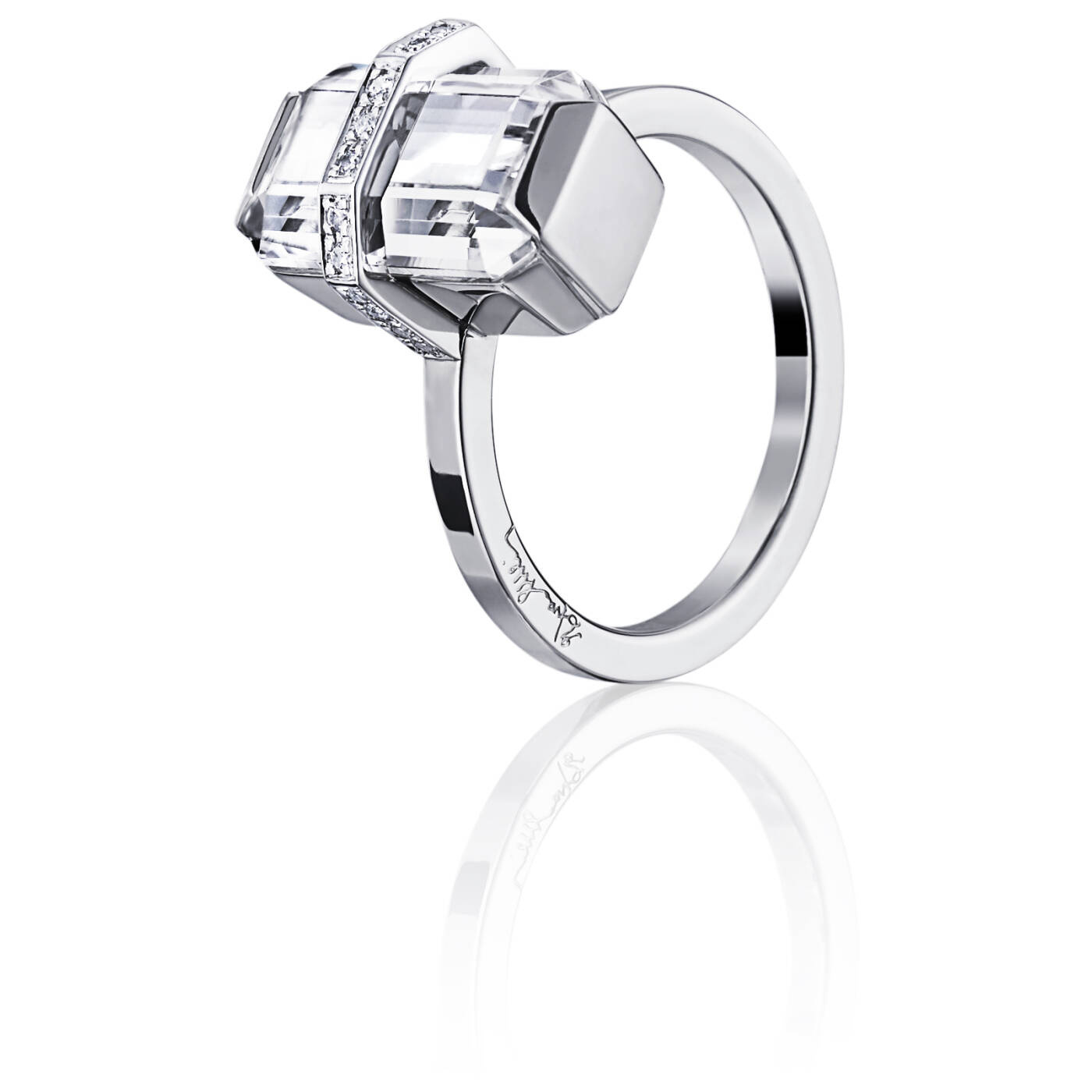 Little Bend Over - Crystal Quartz Ring Vitguld