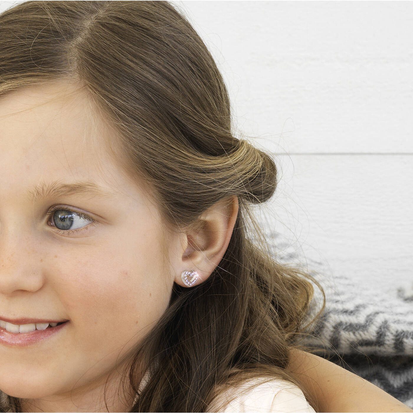 Medical Plastic Brilliance Heart Hollow 10 mm, Violet Örhänge