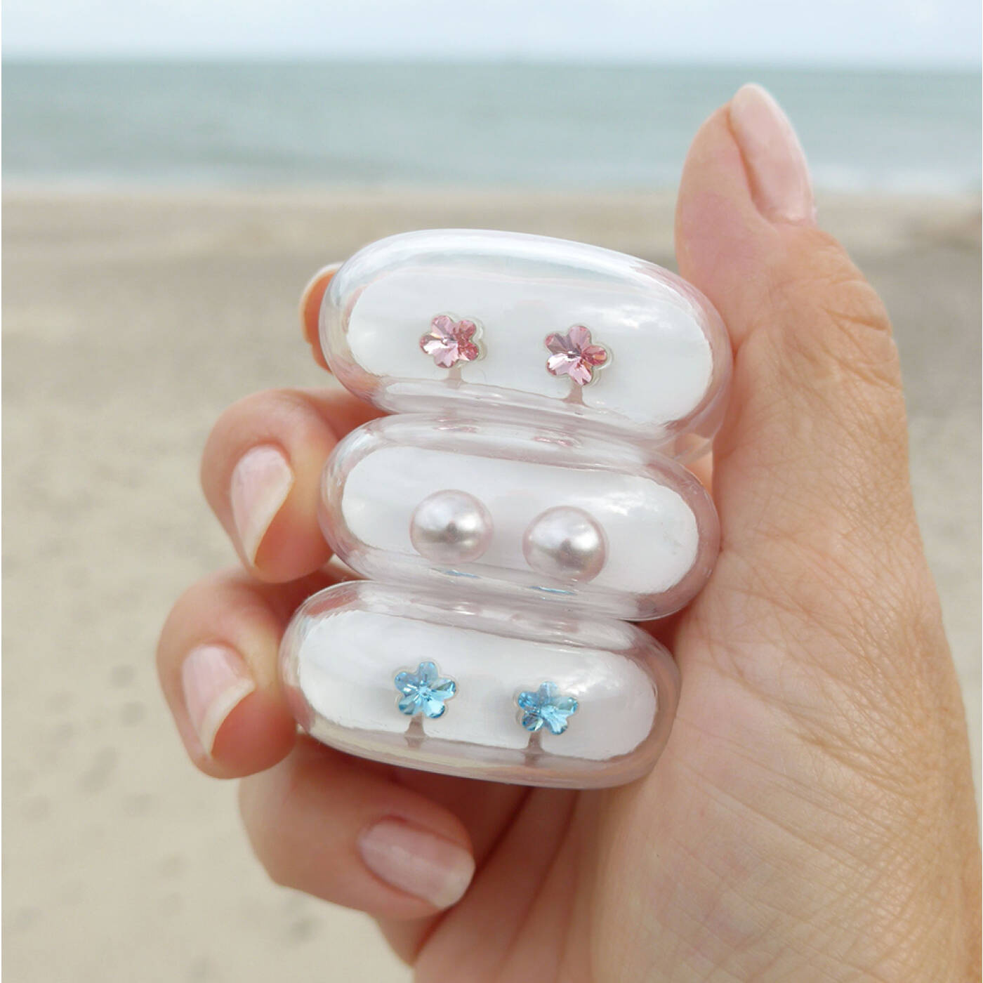 Medical Plastic Flower 6 mm, Light rose Örhänge