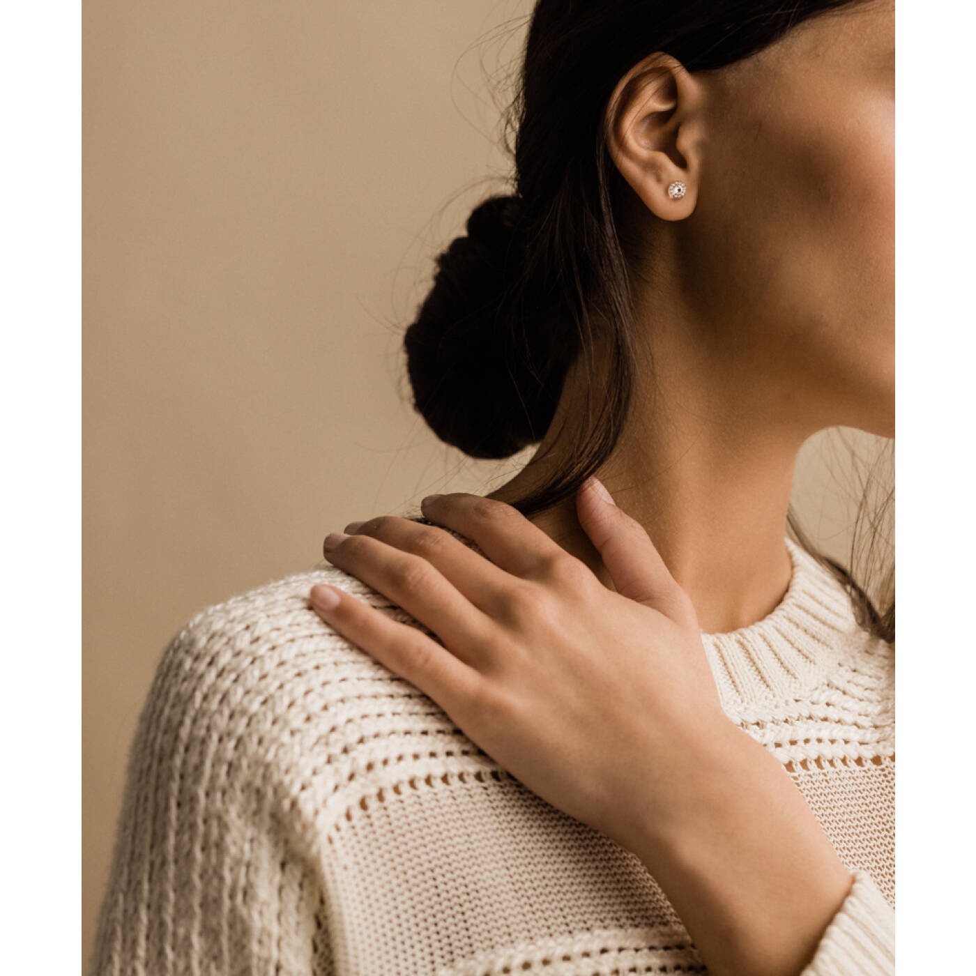 Medical Plastic Brilliance Halo 6 mm, Crystal Örhänge