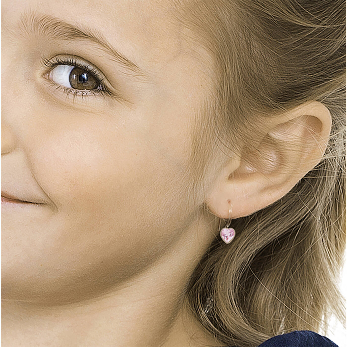 Medical Plastic Pendant Fixed Heart 6 mm, Light rose Örhänge