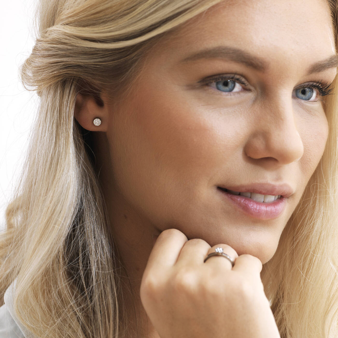 Natural Titanium Brilliance Plenary 5 mm, Crystal Örhänge