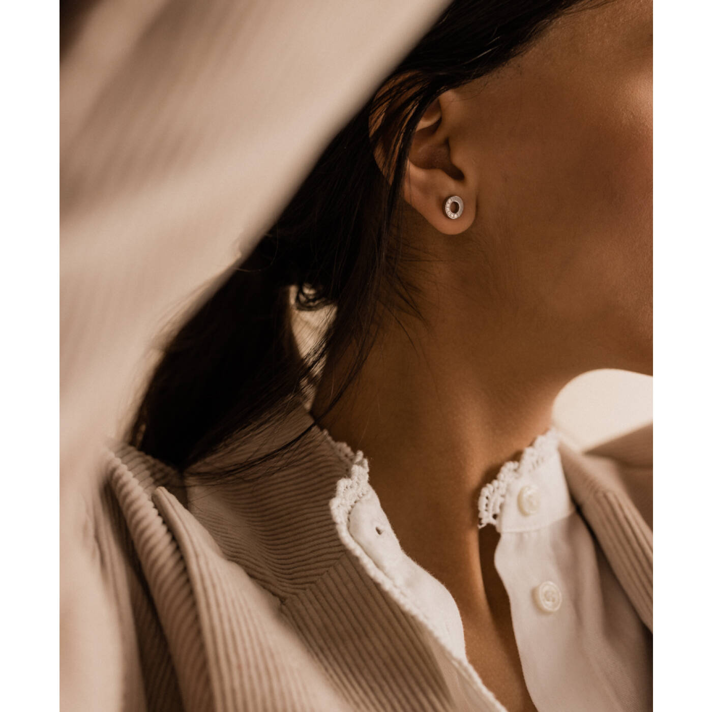 Natural Titanium Brilliance Puck Hollow Split 8 mm, Crystal NEW Örhänge