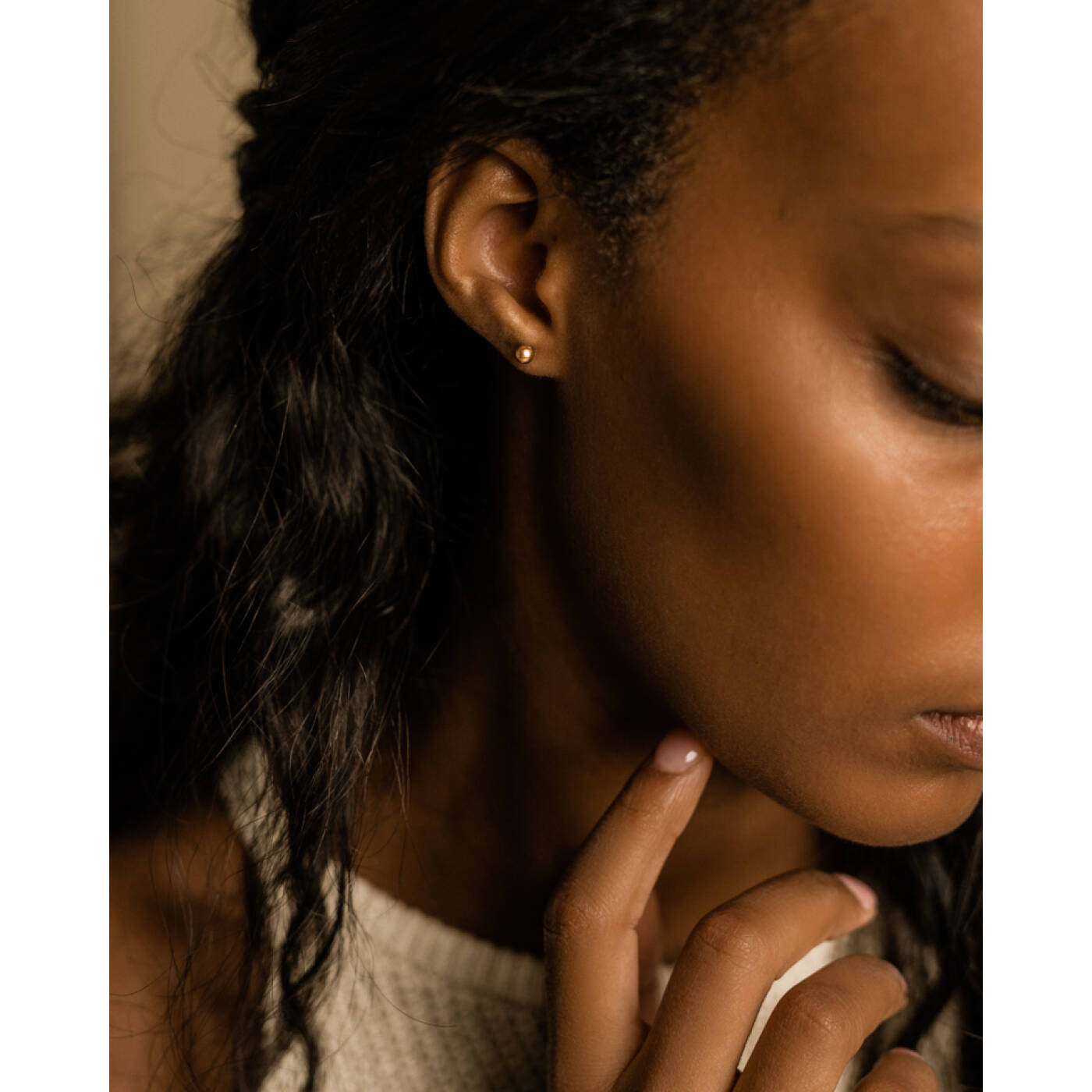 Natural Titanium Pearl 4 mm, Bronze Örhänge