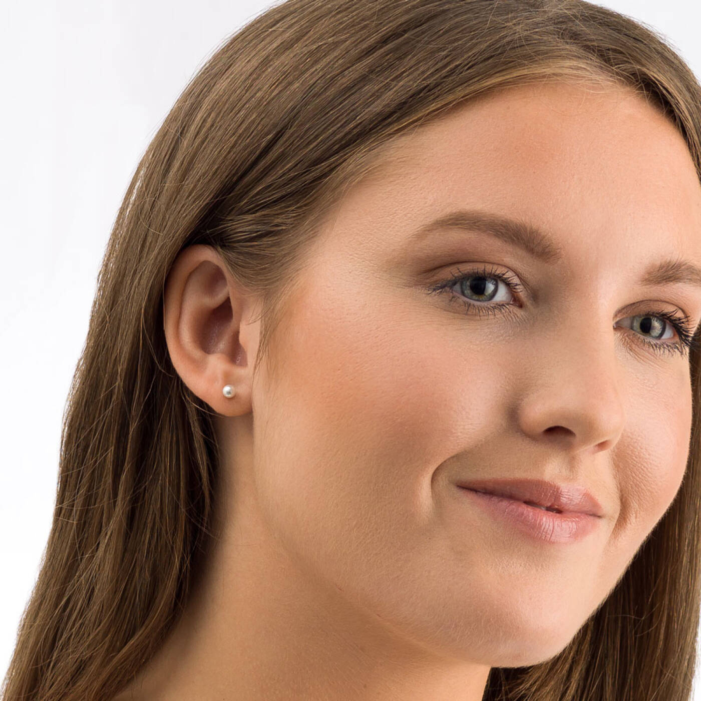 Natural Titanium Pearl 4 mm, White Örhänge