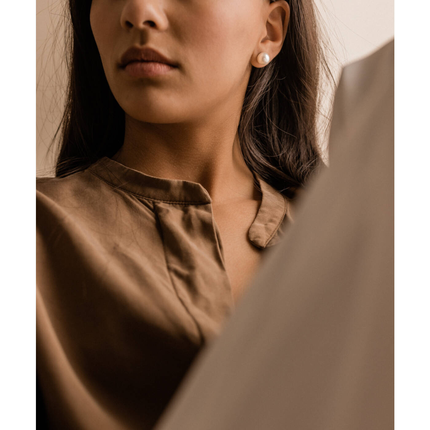 Natural Titanium Pearl 10 mm, White Örhänge