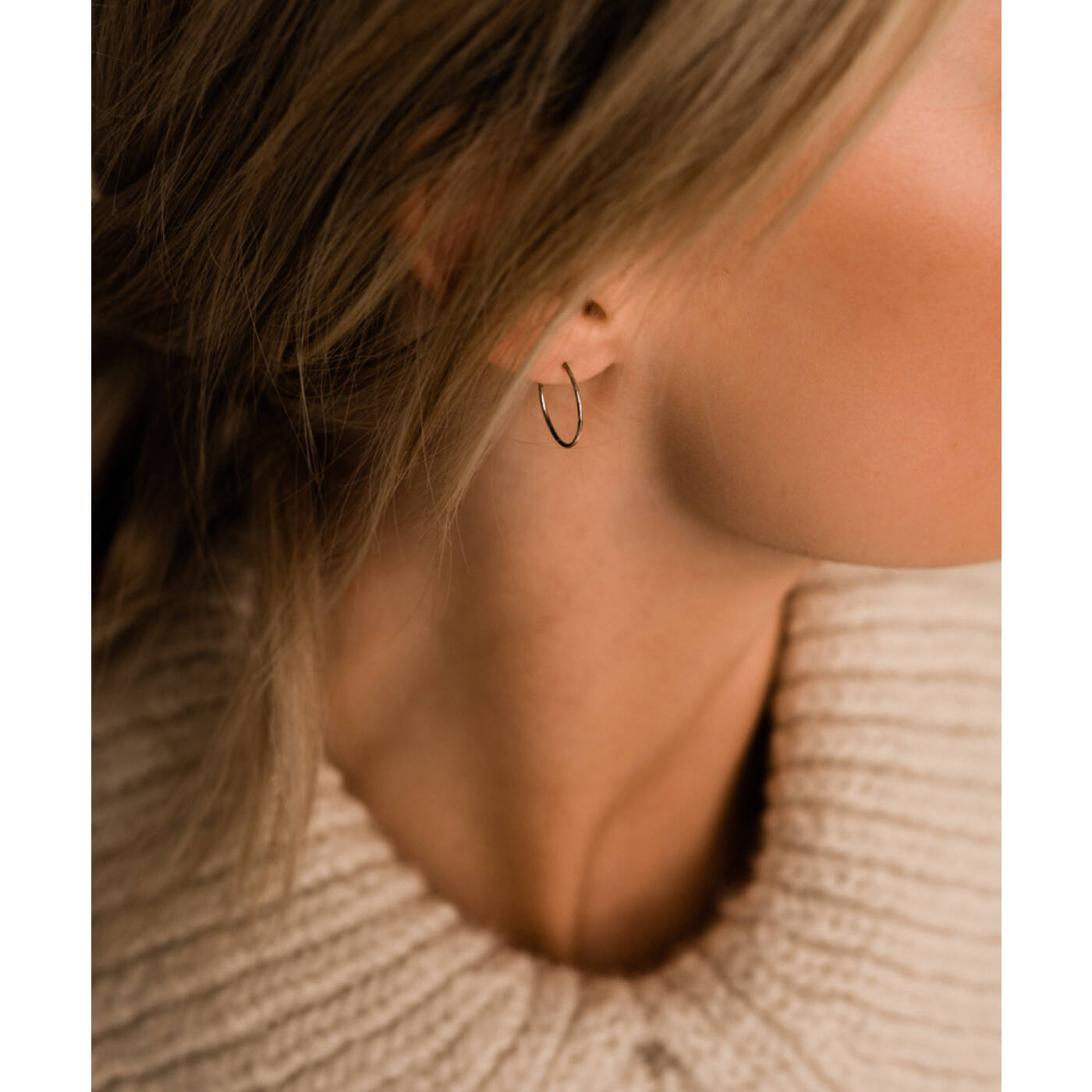 Natural Titanium Safety Ear Ring 14 mm Örhänge