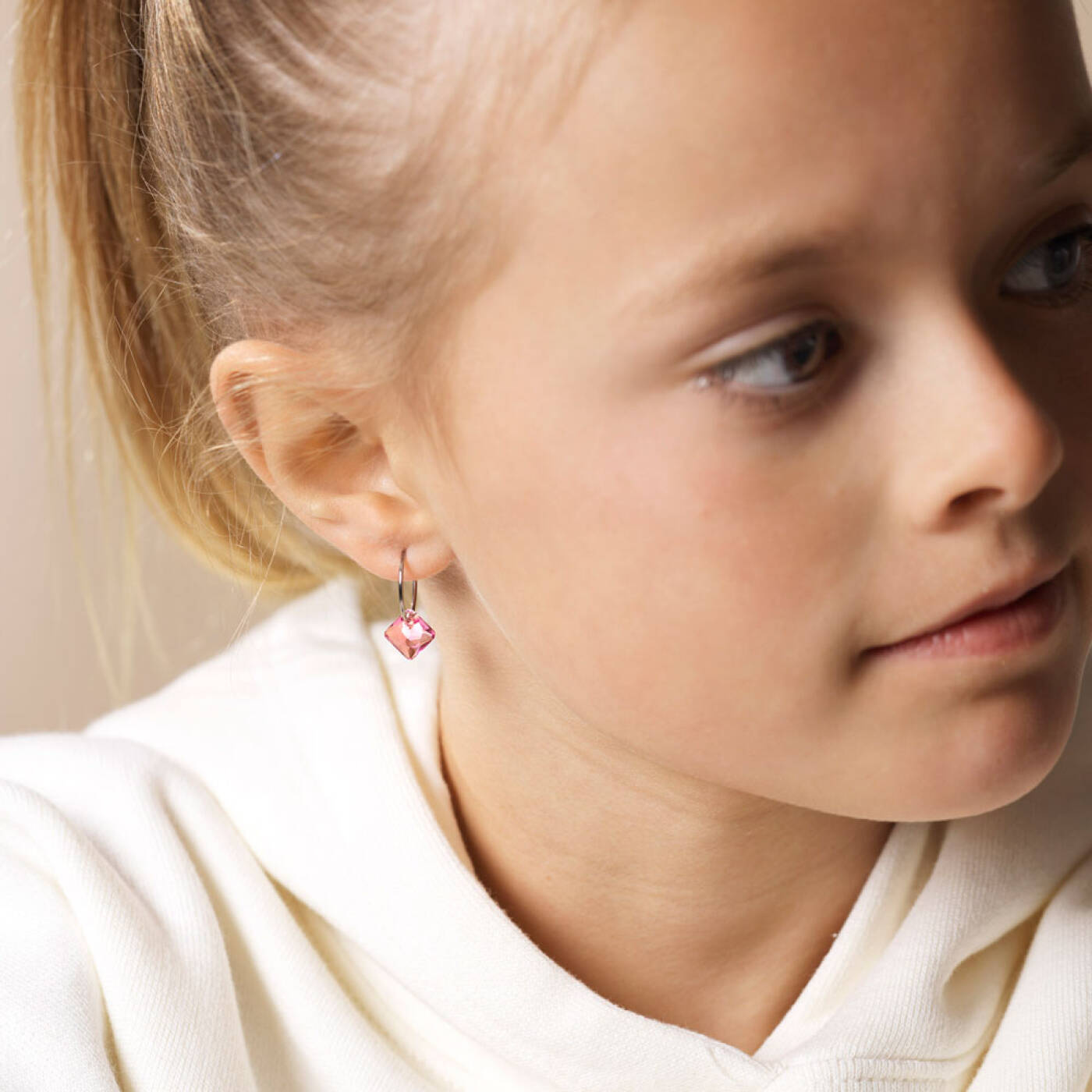 Natural Titanium Square 9 mm, Rose Örhänge