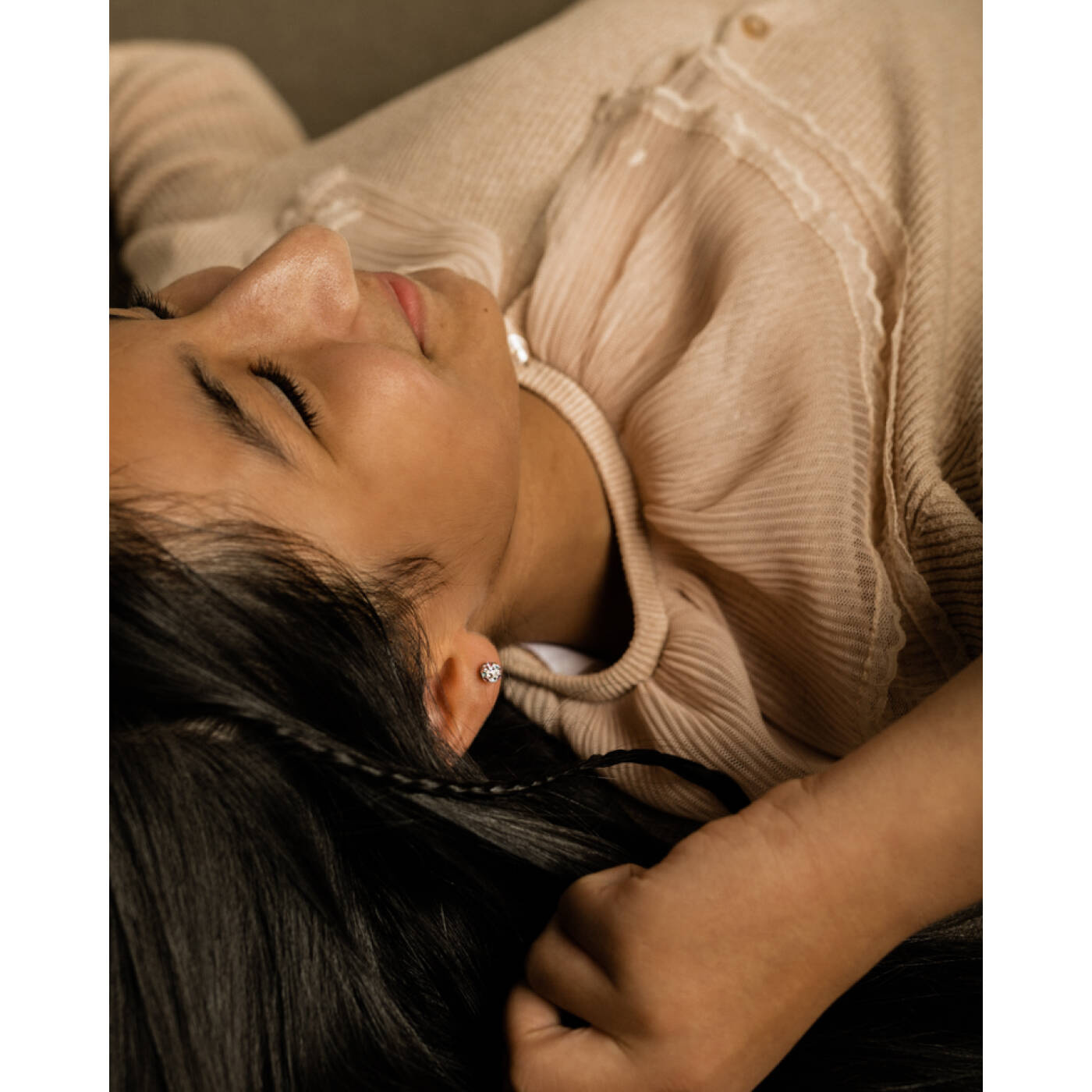 Natural Titanium Crystal Ball 6 mm, Light fantasy Örhänge