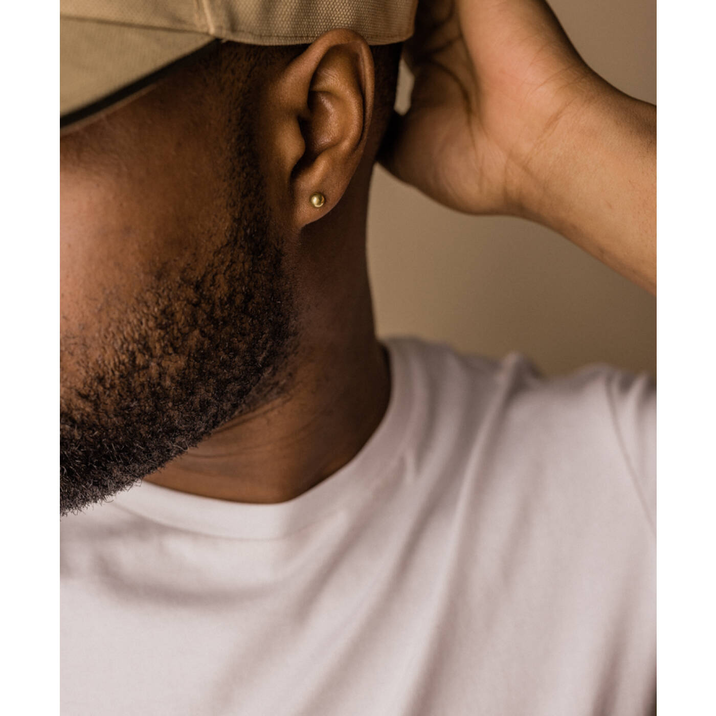 Golden Titanium Ball 5 mm Örhänge