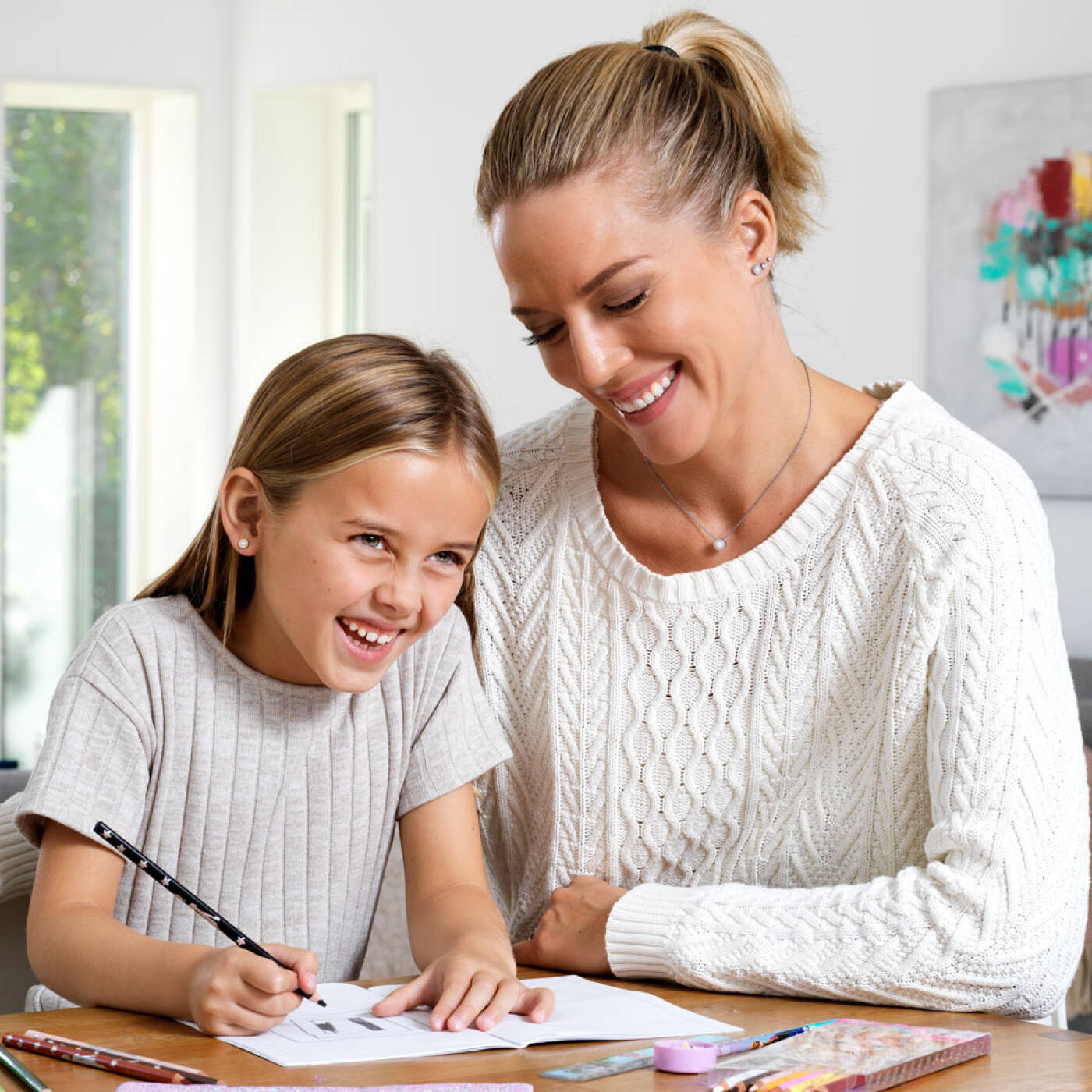 Golden Titanium Brilliance Halo Pearl 6 mm, White Örhänge