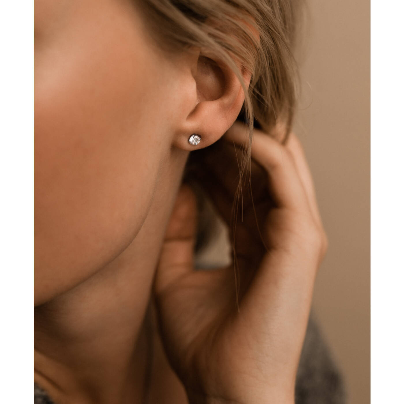 Silver Titanium Tiffany 5 mm, CZ White Örhänge