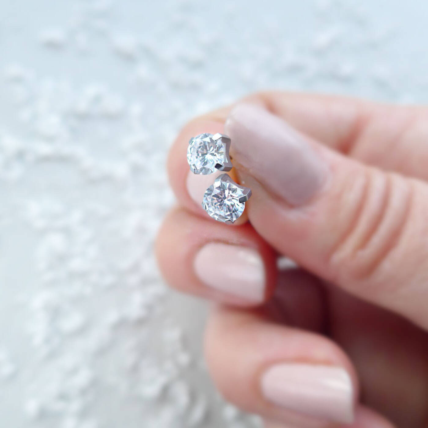 Silver Titanium Tiffany 7 mm, CZ White Örhänge