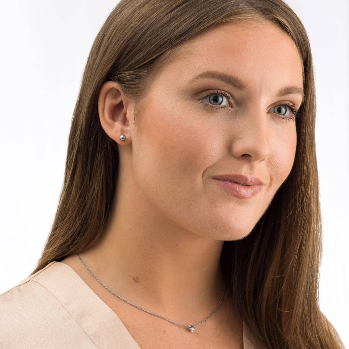 Silver Titanium Ball 5 mm Örhänge