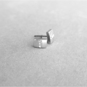 Silver Titanium Triple 8 mm, Crystal Örhänge