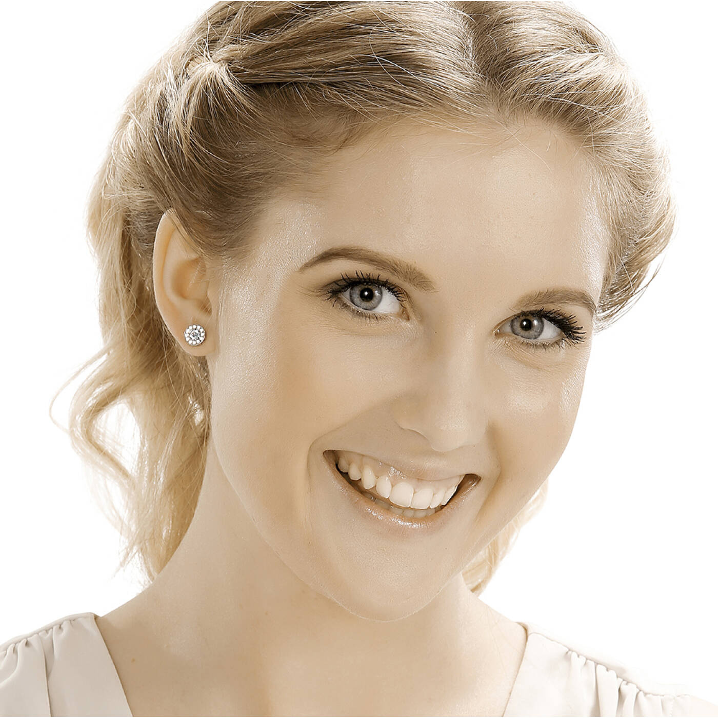 Silver Titanium Brilliance Halo 8 mm, Crystal Örhänge