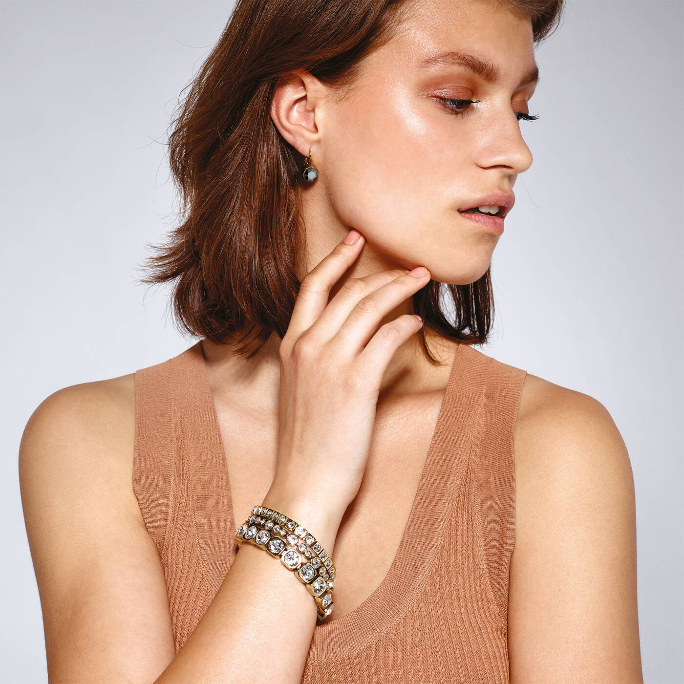 LOUISE Guld BLACK Örhänge