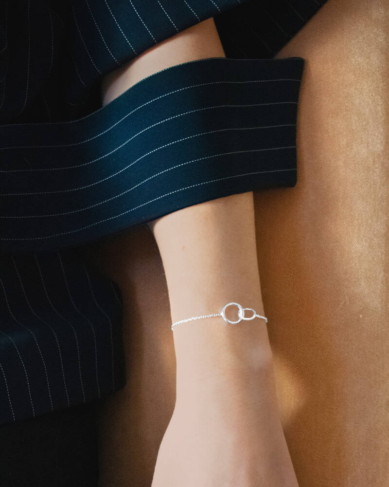 Les Amis small single armband silver