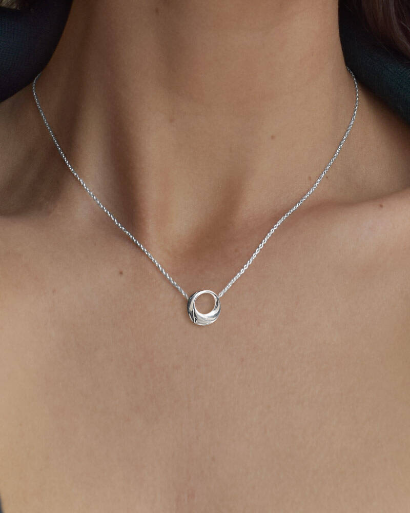 Orbit drop halsband silver