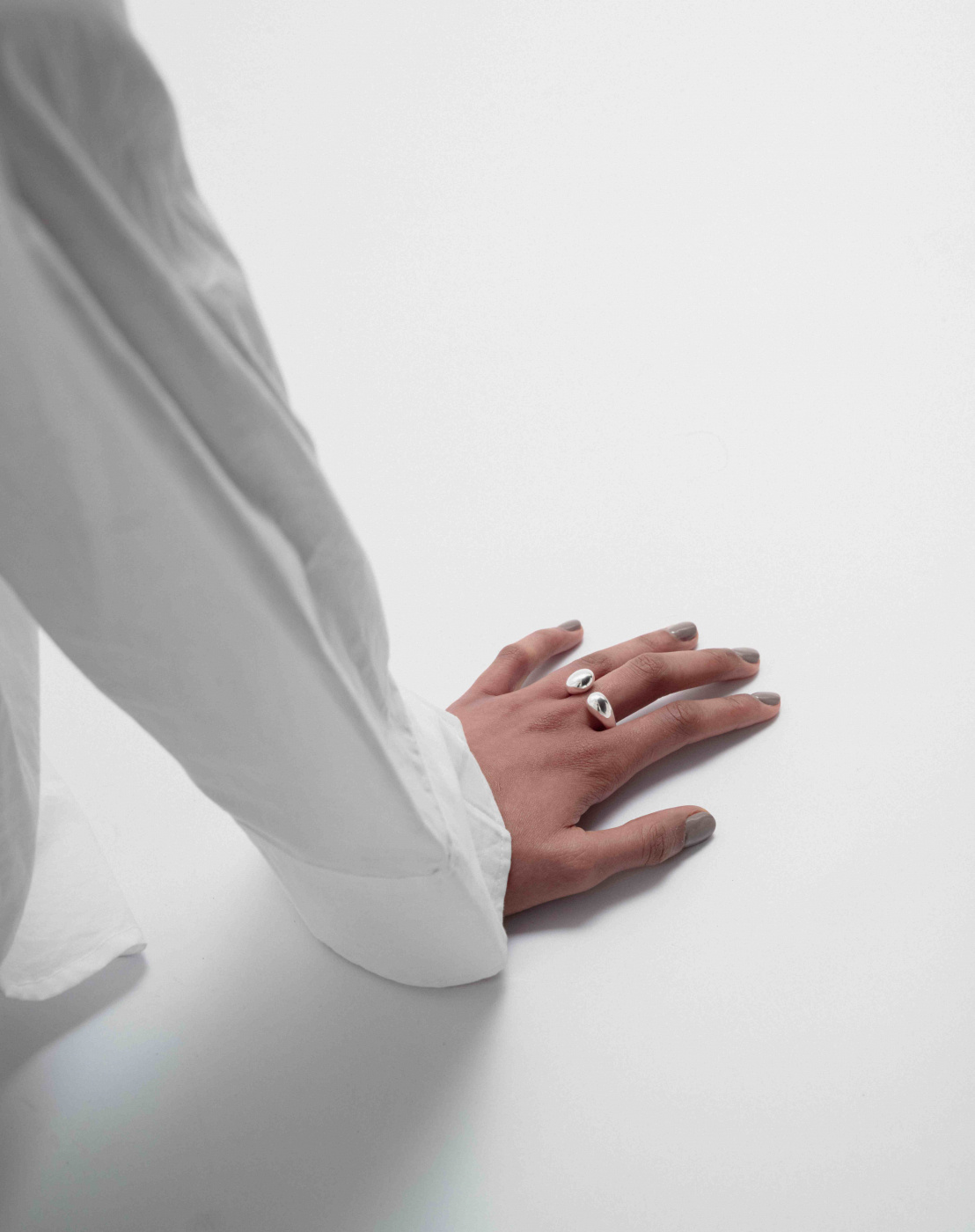 Bolded Drops Ring Silver